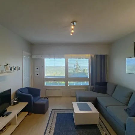 Naekoealahuoneisto 412 Apartament Syöte